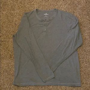 Long sleeve tee